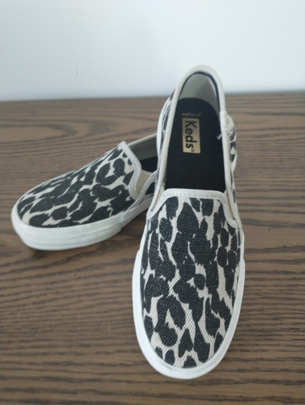 Keds Slip-On Leopard Print Coastal Prep Sneakers Size 5 - Picture 2 of 9